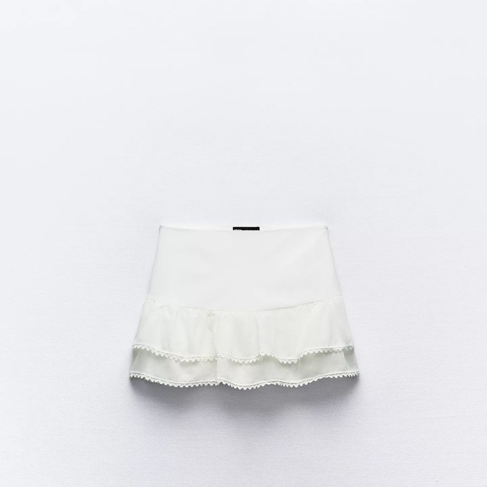 Zara Elegant White Lace Trim Skirt